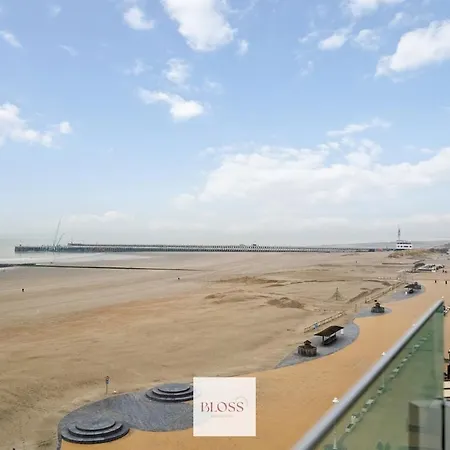 Mare By Bloss, Met Frontaal Zeezicht In *