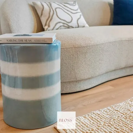 Mare By Bloss, Frontal Sea View In Nieuport